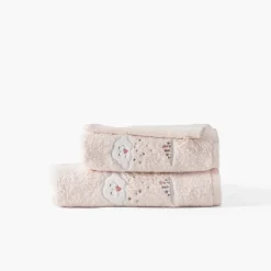 Carré Blanc Cape de bain coton bio Bienvenue nude|Enfant Capes De Bain|Nouveautés Bébénew
