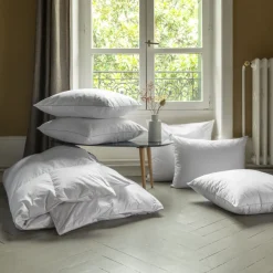 Carré Blanc Oreiller carré moelleux synthétique Suprême| Oreillers