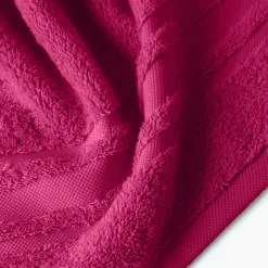 Carré Blanc Serviette de toilette coton Lola II framboise| Serviettes De Toilette