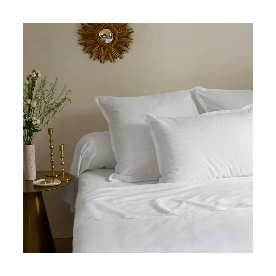 Carré Blanc Taie de traversin satin de coton unie Prestige blanc| Taies De Traversin